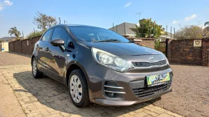 Used  2015 Kia Rio hatch 1.4 EX