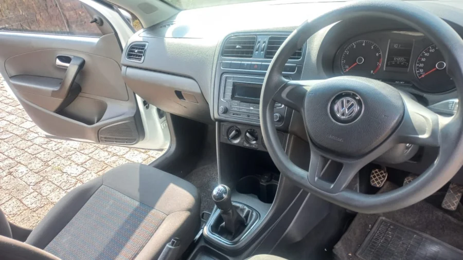 Used  2019 VW Polo Vivo hatch 1.4 Comfortline - Skyview Autos