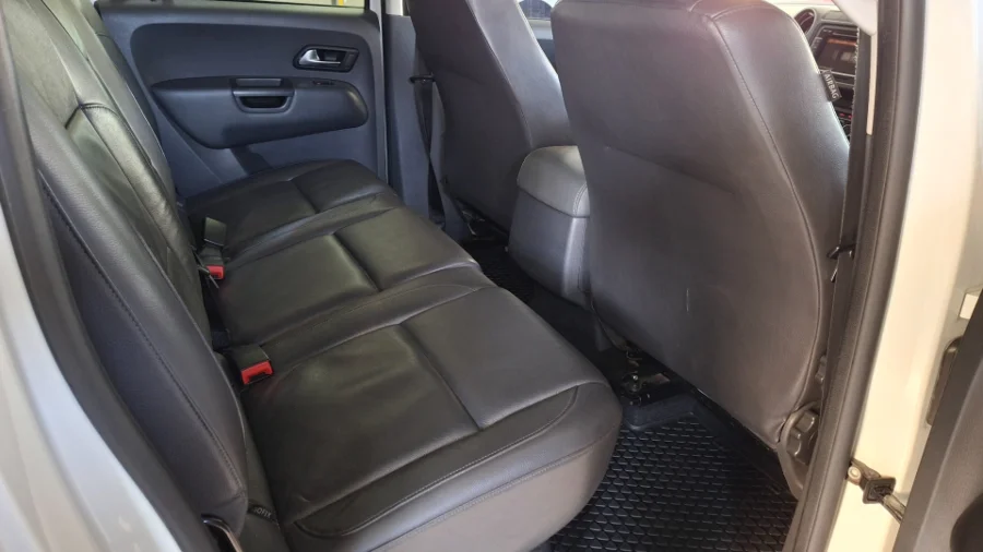 Used 2015 VW Amarok 2.0BiTDI double cab Highline 4Motion auto - Quadro Motors Used 2015 VW Amarok 2.0BiTDI double cab Highline 4Motion auto - Quadro Motors