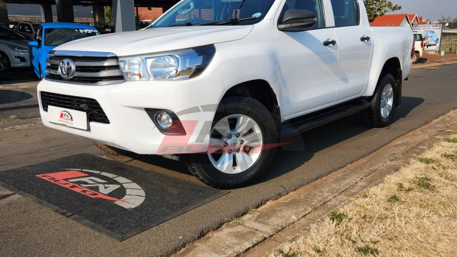 Used  2018 Toyota Hilux 2.4GD-6 double cab SRX - LFA Auto