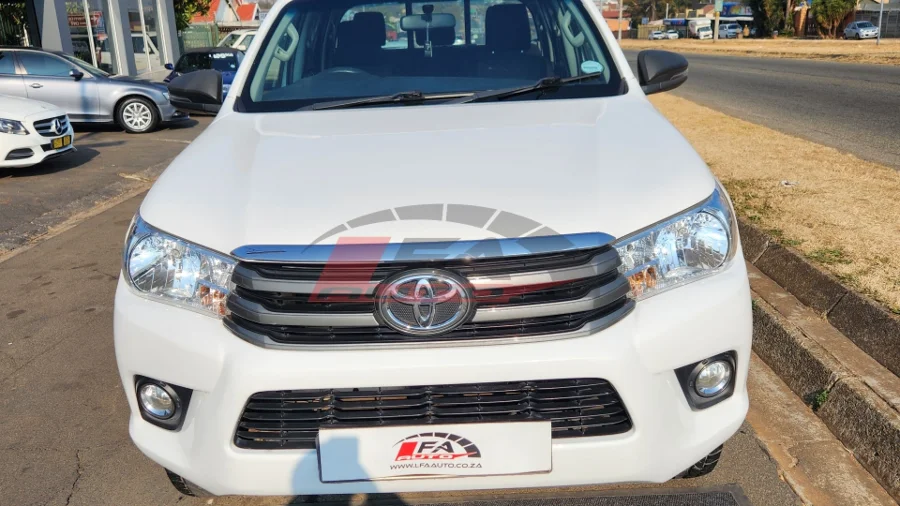 Used  2018 Toyota Hilux 2.4GD-6 double cab SRX - LFA Auto