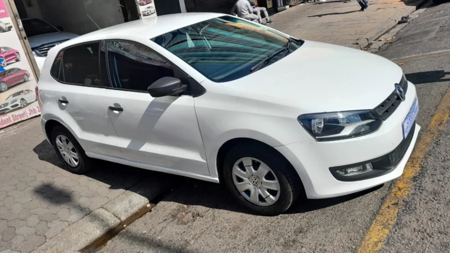 Used 2014 VW Polo 1.6 Comfortline - Carmart Auto Dealer Used 2014 VW Polo 1.6 Comfortline - Carmart Auto Dealer