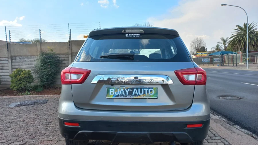Used  2022 Suzuki Vitara Brezza 1.5 GL auto - Skyview Autos