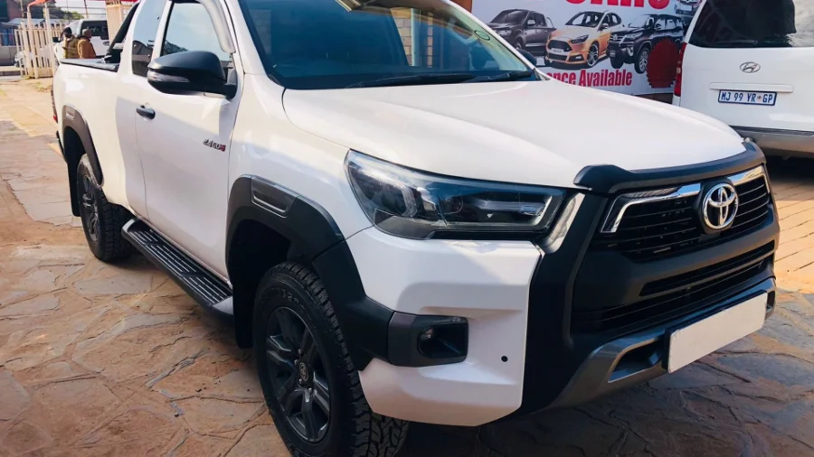 Used 2023 Toyota Hilux 2.4GD-6 Xtra cab Raider auto - SG Cars Used 2023 Toyota Hilux 2.4GD-6 Xtra cab Raider auto - SG Cars