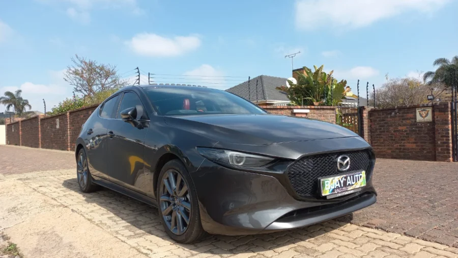 Used 2024 Mazda Mazda3 hatch 2.0 Individual auto - Skyview Autos Used 2024 Mazda Mazda3 hatch 2.0 Individual auto - Skyview Autos