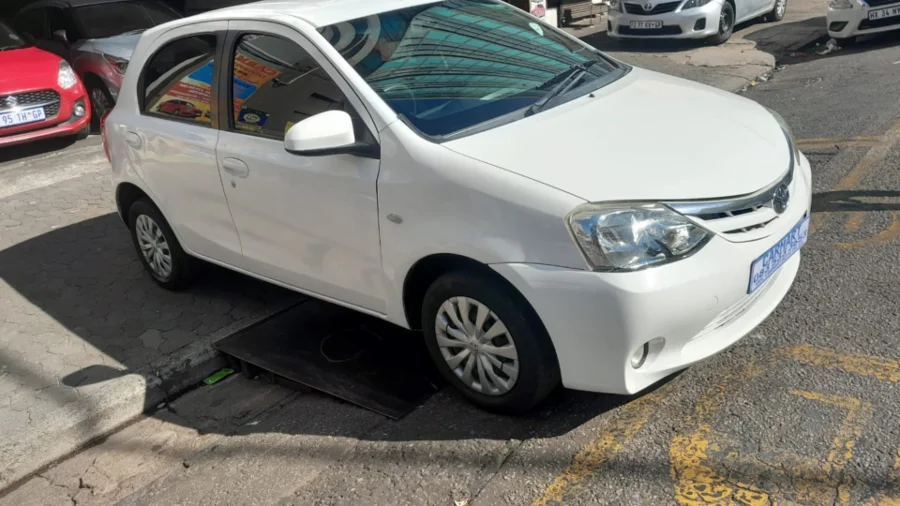 Used 2016 Toyota Etios hatch 1.5 Xs Sport - Carmart Auto Dealer Used 2016 Toyota Etios hatch 1.5 Xs Sport - Carmart Auto Dealer