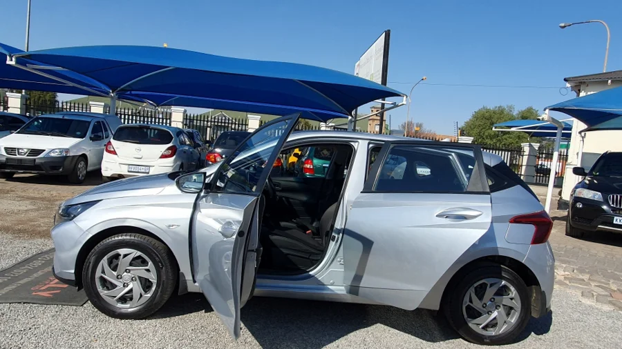 Used  2022 Hyundai i20 1.2 Motion - Nolly Motors