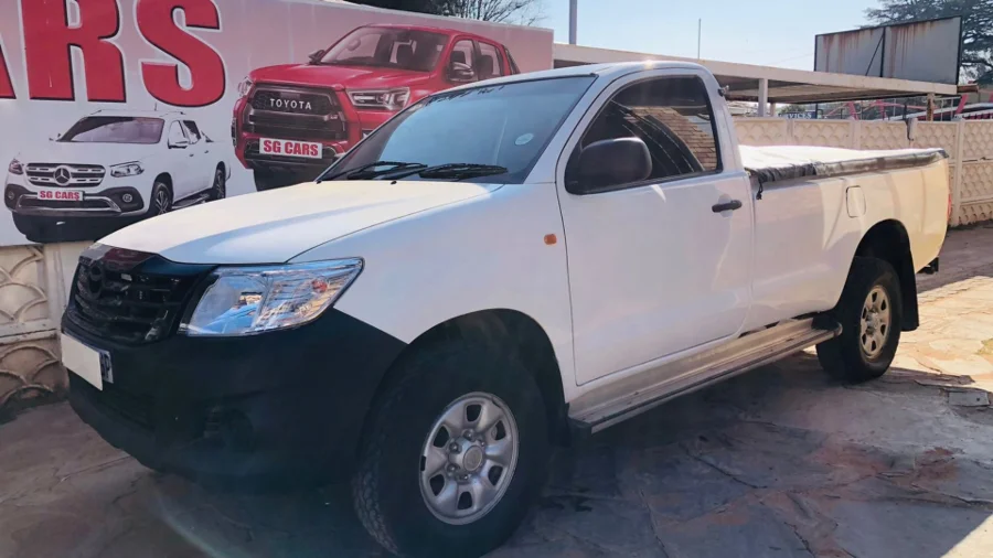 Used  2013 Toyota Hilux 2.5D-4D 4x4 SRX - SG Cars