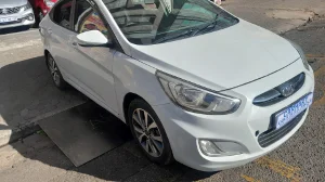 Used  2017 Hyundai Accent sedan 1.6 Fluid auto