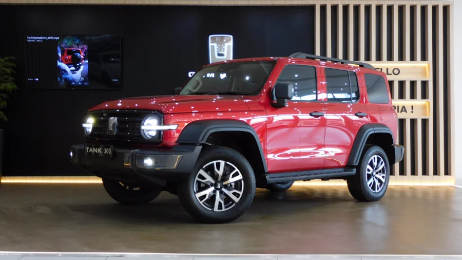 Demo 2024 GWM Tank 300 2.0T HEV Super Luxury 4WD - Golden Era Motors Demo 2024 GWM Tank 300 2.0T HEV Super Luxury 4WD - Golden Era Motors