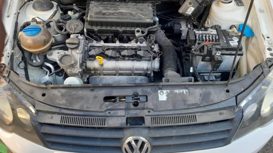 Used  2014 VW Polo sedan 1.6 manual - Carmart Auto Dealer