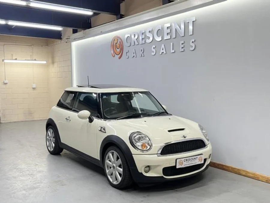 Used 2010 MINI Cooper - Crescent Car Sales Used 2010 MINI Cooper - Crescent Car Sales