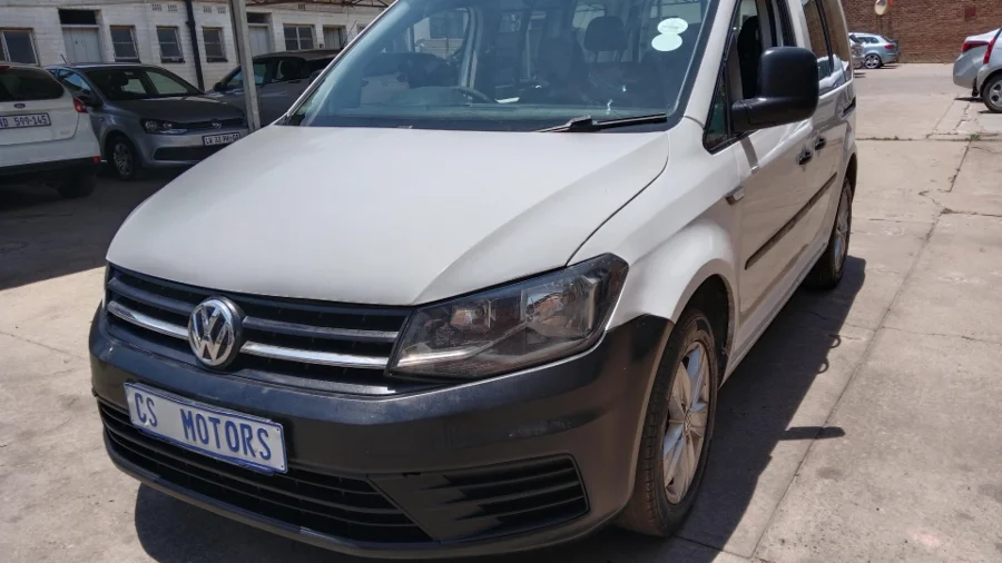 Used  2019 VW Caddy 1.6 crew bus - CS Motors