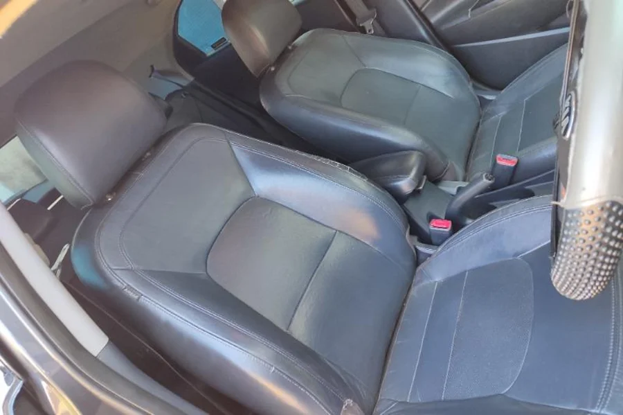 Used 2015 Kia Rio 1.4 4-door high-spec - S and B Auto Group Used 2015 Kia Rio 1.4 4-door high-spec - S and B Auto Group