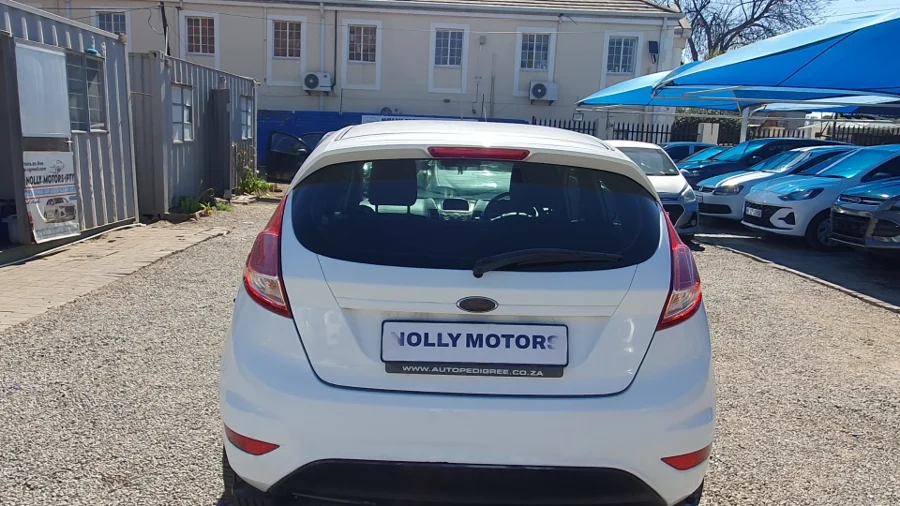 Used  2016 Ford Fiesta 5-door 1.4 Ambiente - Nolly Motors