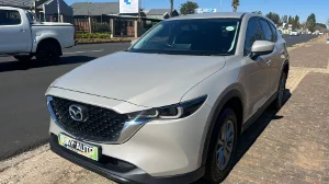 Used  2024 Mazda CX-5 2.0 Active