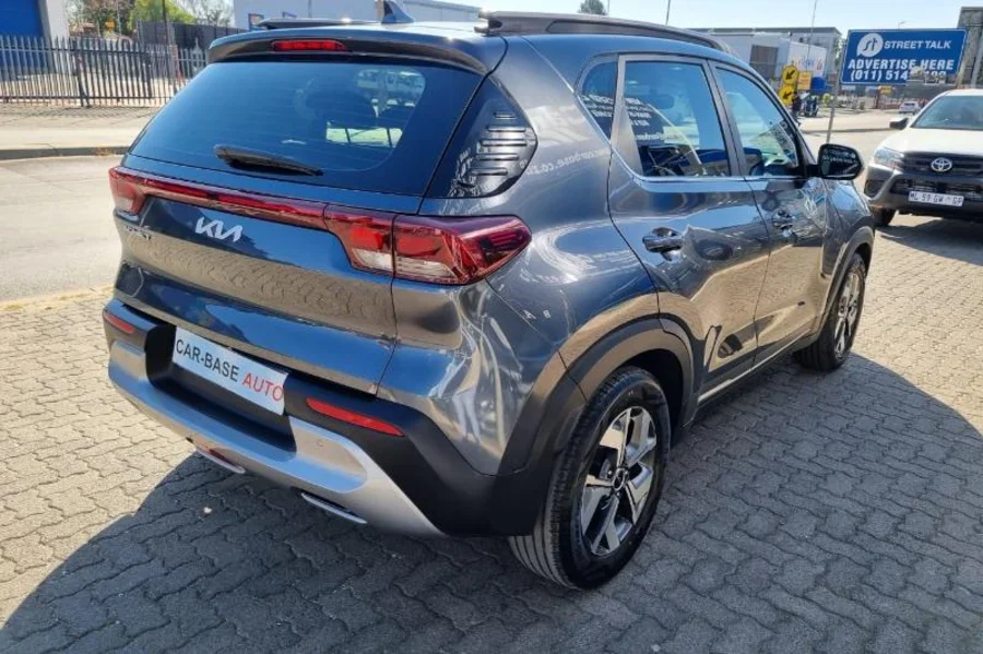 Used  2022 Kia Sonet 1.5 EX manual - Carbase Auto