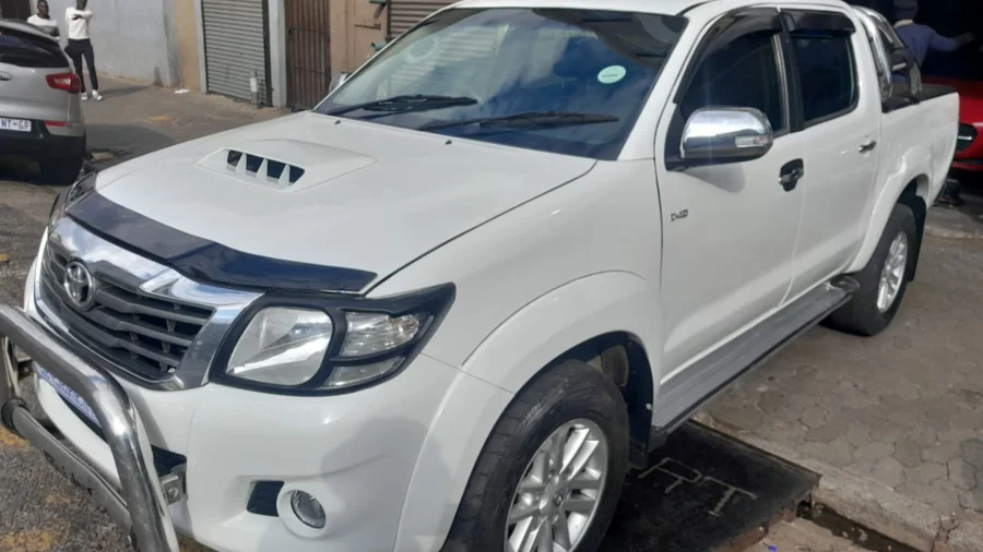 Used 2012 Toyota Hilux 3.0D-4D double cab 4x4 Raider Heritage Edition auto - Carmart Auto Dealer Used 2012 Toyota Hilux 3.0D-4D double cab 4x4 Raider Heritage Edition auto - Carmart Auto Dealer