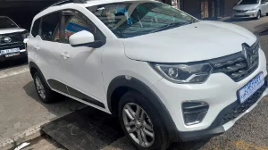 Used  2022 Renault Triber 1.0 Dynamique