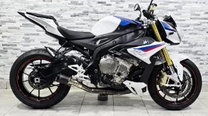 2017 BMW S 1000 R