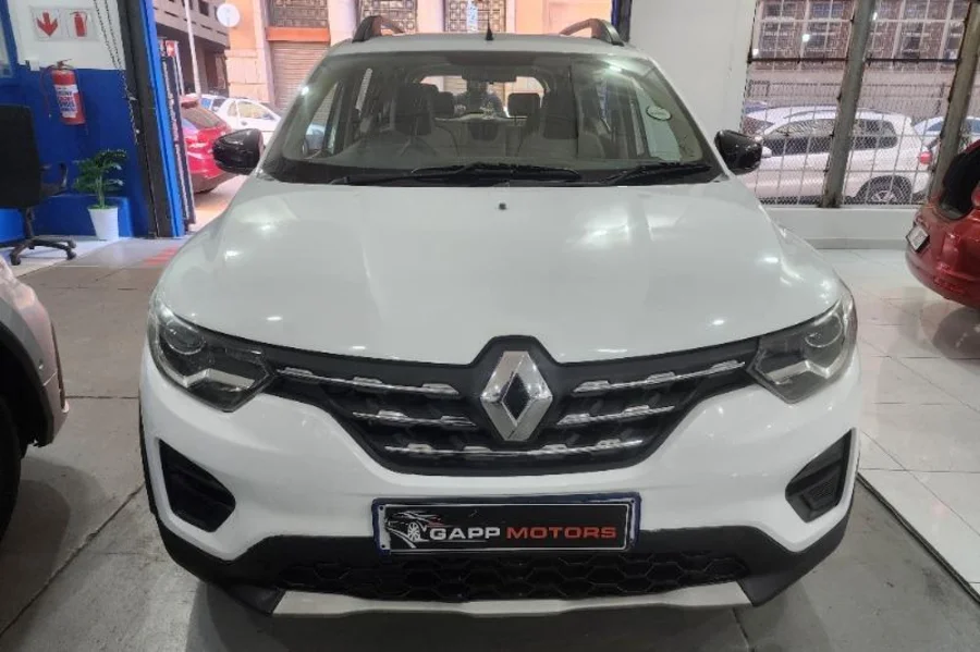 Used 2022 Renault Triber 1.0 Life - GAPP Motors Used 2022 Renault Triber 1.0 Life - GAPP Motors