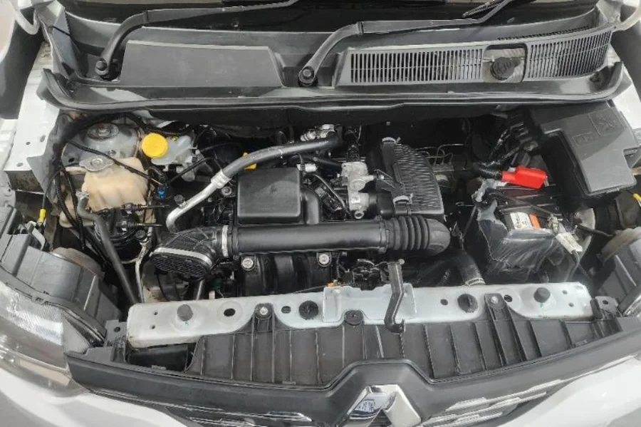 Used 2022 Renault Triber 1.0 Life - GAPP Motors Used 2022 Renault Triber 1.0 Life - GAPP Motors