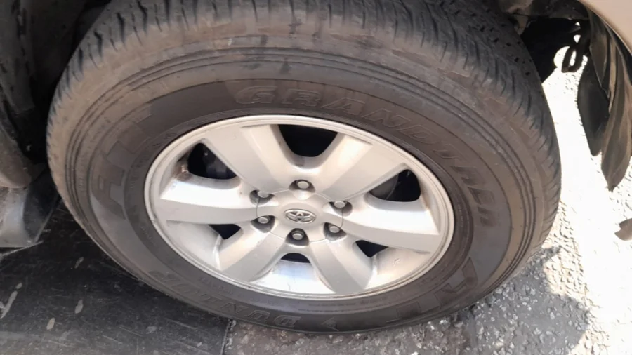 Used  2010 Toyota Fortuner 3.0D-4D - Carmart Auto Dealer