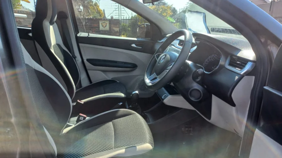 Used 2023 Renault Triber 1.0 Intens auto - Skyview Autos Used 2023 Renault Triber 1.0 Intens auto - Skyview Autos
