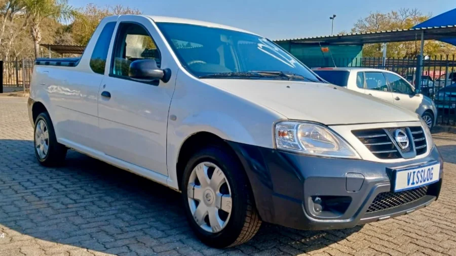 Used  2020 Nissan NP200 1.5dCi safety pack - Visslog