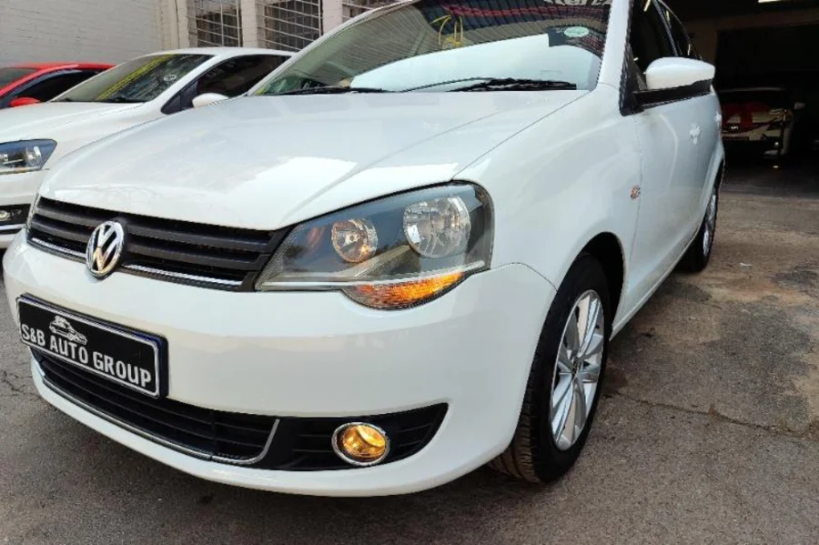Used 2017 VW Polo sedan 1.4 Comfortline - S and B Auto Group Used 2017 VW Polo sedan 1.4 Comfortline - S and B Auto Group