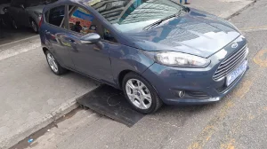 Used  2014 Ford Fiesta 5-door 1.0T Titanium auto