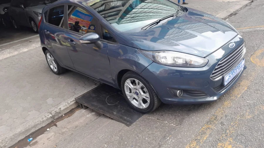 Used  2014 Ford Fiesta 5-door 1.0T Titanium auto - Carmart Auto Dealer Used  2014 Ford Fiesta 5-door 1.0T Titanium auto - Carmart Auto Dealer