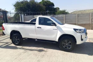 Used  2023 Toyota Hilux 2.4GD-6 single cab Raider manual