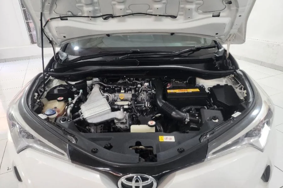 Used 2018 Toyota C-HR 1.2T Luxury - GAPP Motors Used 2018 Toyota C-HR 1.2T Luxury - GAPP Motors