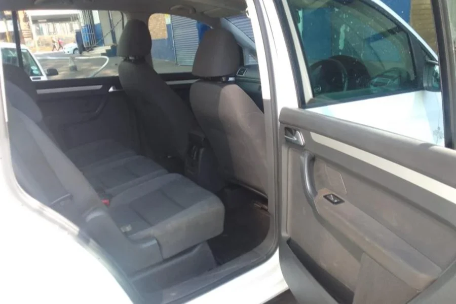 Used 2014 VW Touran 2.0TDI Comfortline - Andy Auto Used 2014 VW Touran 2.0TDI Comfortline - Andy Auto