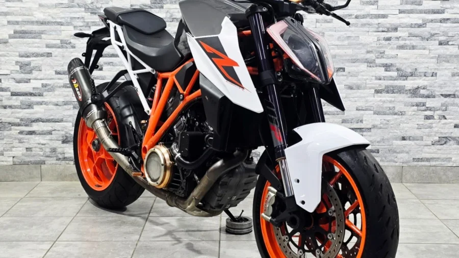 2019 KTM 1290 Super Duke R - JMD Motorcycles 2019 KTM 1290 Super Duke R - JMD Motorcycles