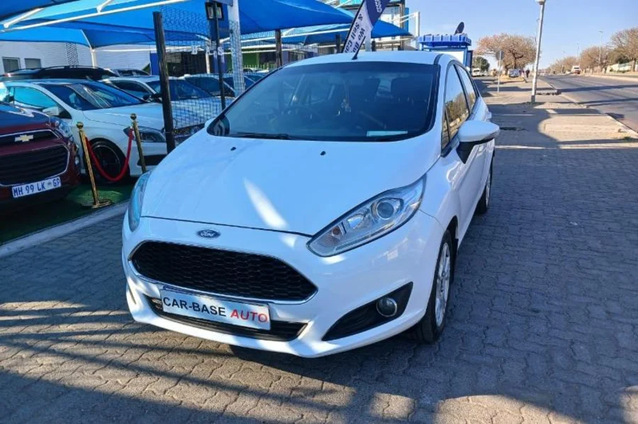 Used 2017 Ford Fiesta 1.4i 5-door - Carbase Auto Used 2017 Ford Fiesta 1.4i 5-door - Carbase Auto