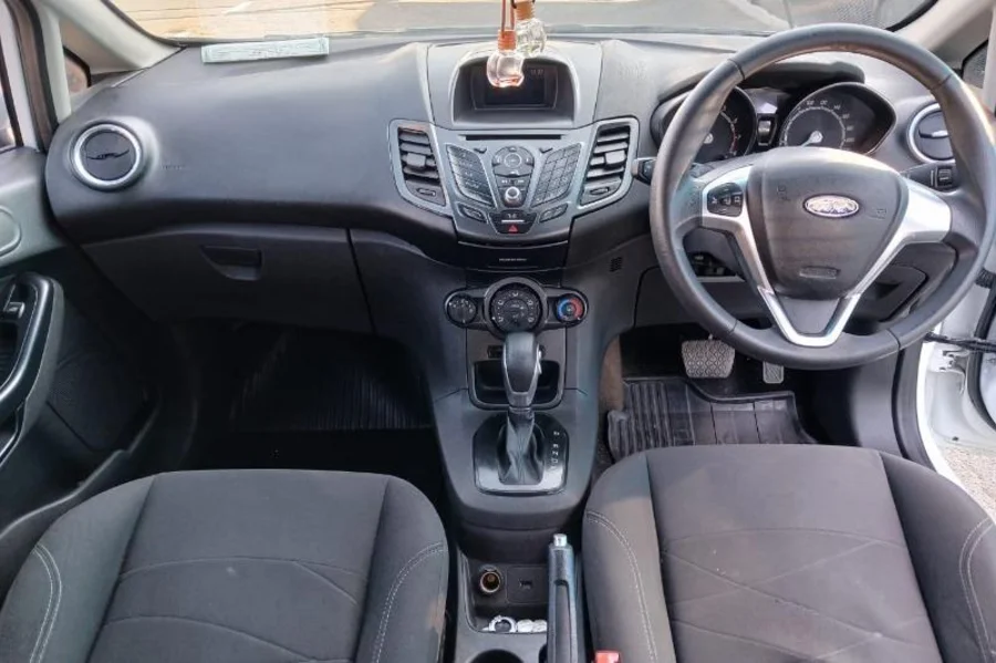 Used 2017 Ford Fiesta 1.4i 5-door - Carbase Auto Used 2017 Ford Fiesta 1.4i 5-door - Carbase Auto