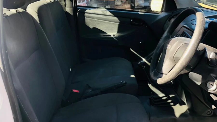 Used  2018 Isuzu KB 250D-Teq LE - SG Cars
