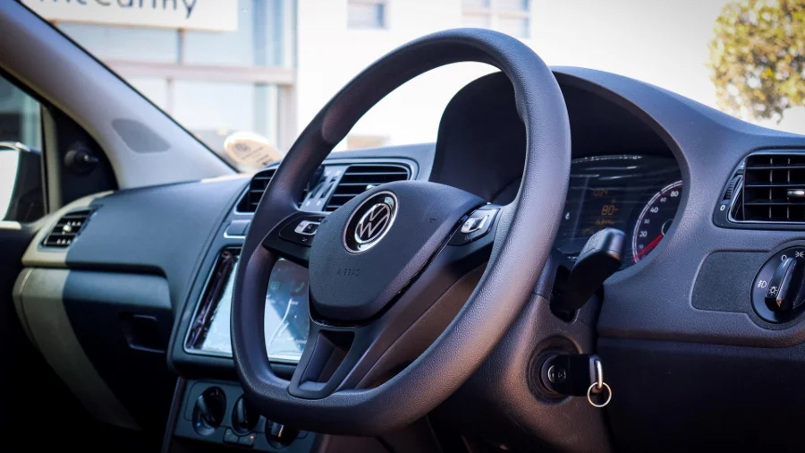 Demo  2024 VW Polo Vivo hatch 1.4 Life - Bidvest McCarthy VW Silver Oaks