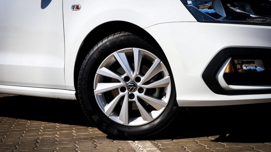 Demo  2025 VW Polo Vivo hatch 1.4 Life - Bidvest McCarthy VW Silver Oaks