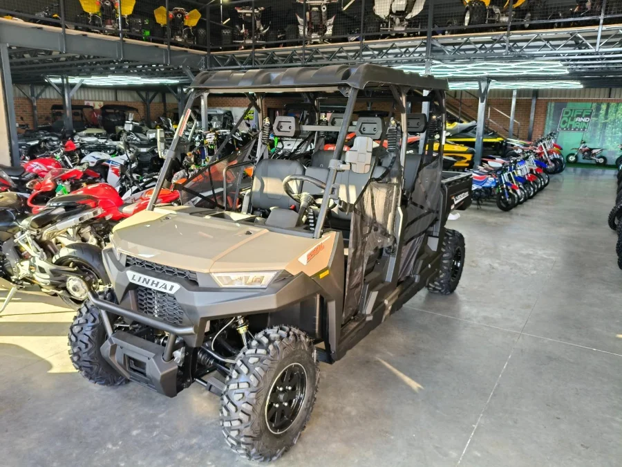 Used 2025 Linhai 2025 crew 550L 4x4 utv AUTOMATIC - The Diff And Chain Used 2025 Linhai 2025 crew 550L 4x4 utv AUTOMATIC - The Diff And Chain