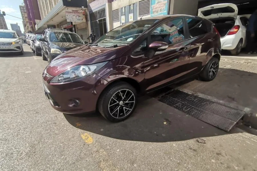 Used  2011 Ford Fiesta 5-door 1.4 Trend - Ben Auto