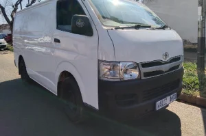 Used  2012 Toyota Quantum 2.7 panel van