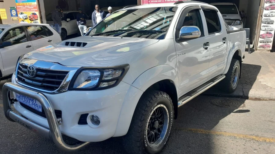 Used 2011 Toyota Hilux HILUX 3.0 D-4D HERITAGE 4X2 A/T P/U D/C - Carmart Auto Dealer Used 2011 Toyota Hilux HILUX 3.0 D-4D HERITAGE 4X2 A/T P/U D/C - Carmart Auto Dealer