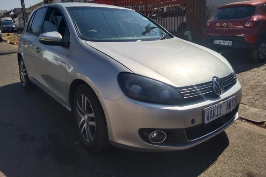 Used  2010 VW Golf R - Wariz Auto