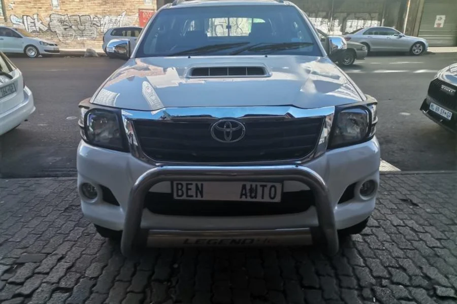 Used 2011 Toyota Hilux 3.0D-4D double cab Raider Heritage Edition auto - Ben Auto Used 2011 Toyota Hilux 3.0D-4D double cab Raider Heritage Edition auto - Ben Auto
