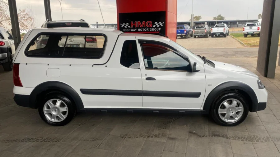 Used  2012 Nissan NP200 1.5dCi high - Highway Motors