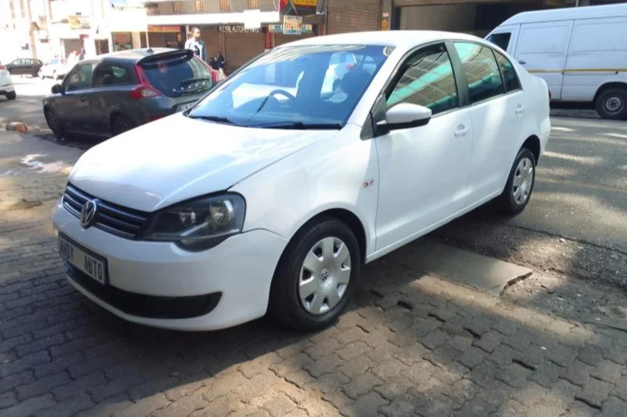 Used 2016 VW Polo sedan 1.6 Trendline - Andy Auto Used 2016 VW Polo sedan 1.6 Trendline - Andy Auto