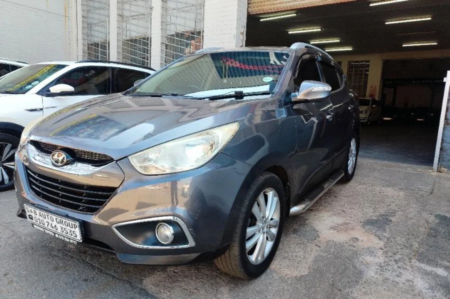 Used 2010 Hyundai ix35 2.0 Executive auto - S and B Auto Group Used 2010 Hyundai ix35 2.0 Executive auto - S and B Auto Group